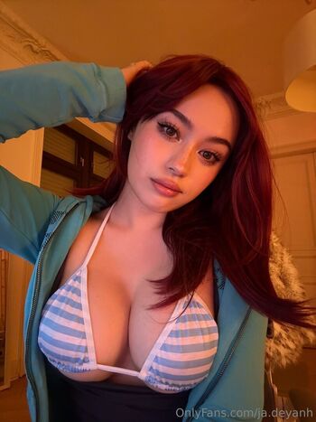 Full leaked Jadeyanh private onlyfans photo