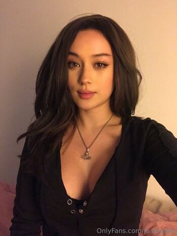 Full leaked Jadeyanh private onlyfans photo