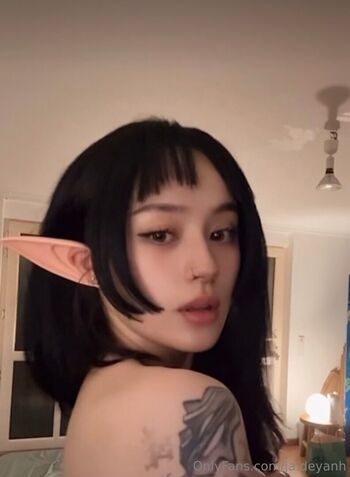 Full leaked Jadeyanh private onlyfans photo
