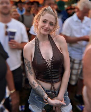 Janet Devlin