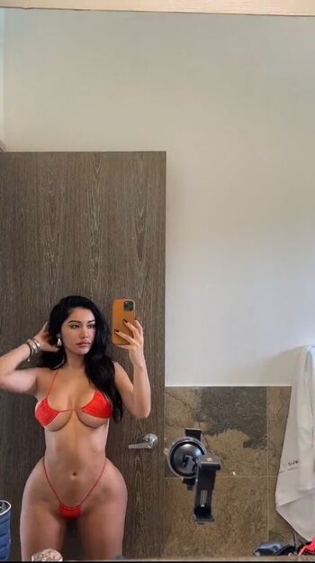 Janet Guzman