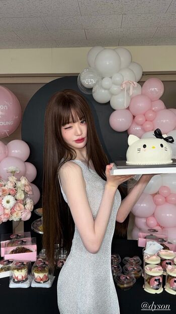 Jang Won-young