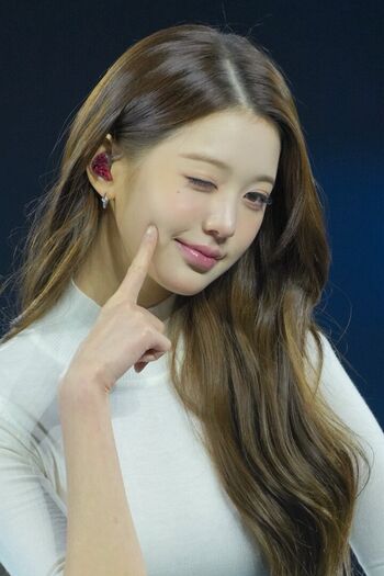 Jang Won-young