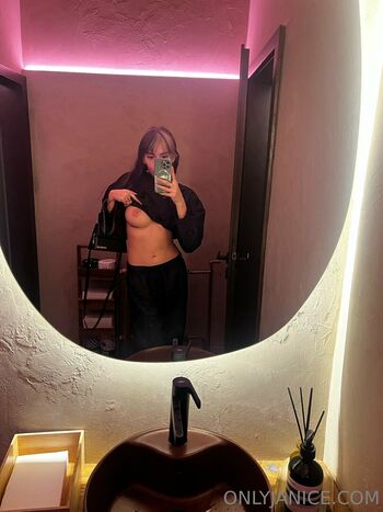 Full leaked Janice griffith  page private onlyfans photo
