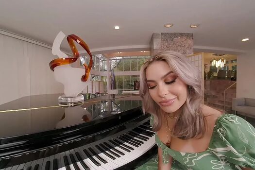 janicenicole