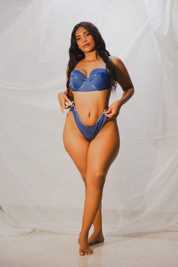 janna_foxx