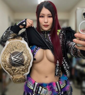Full leaked Japanese iyo sky page private onlyfans photo