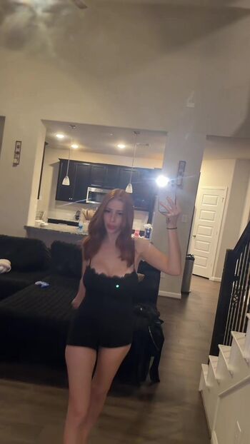 Full leaked Emerald gordon wulf/ private onlyfans photo
