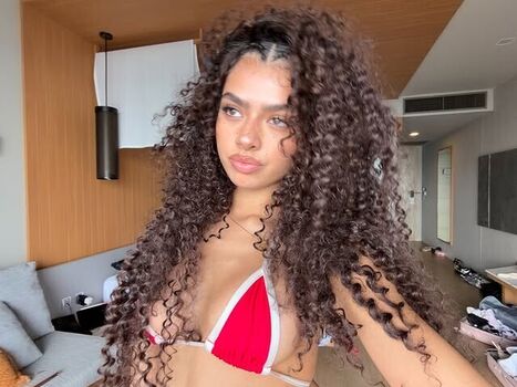 Full leaked Elliemoore page private onlyfans photo
