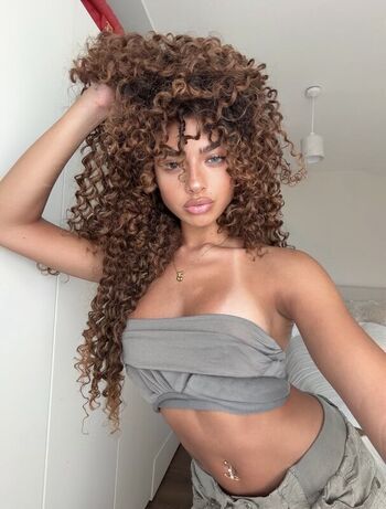 Full leaked Fayesxh / private onlyfans photo