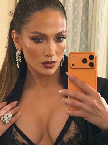 Jennifer Lopez