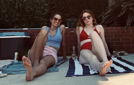 Jennifer Stone