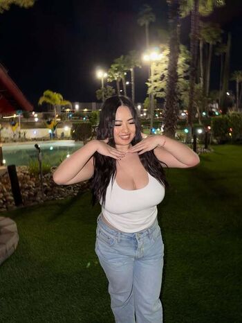 Jennifer Vang