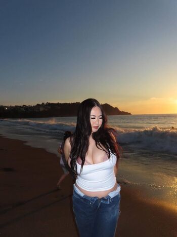 Full leaked Jennifer vang private onlyfans photo
