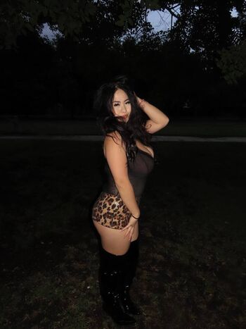 Full leaked Jennifer vang private onlyfans photo