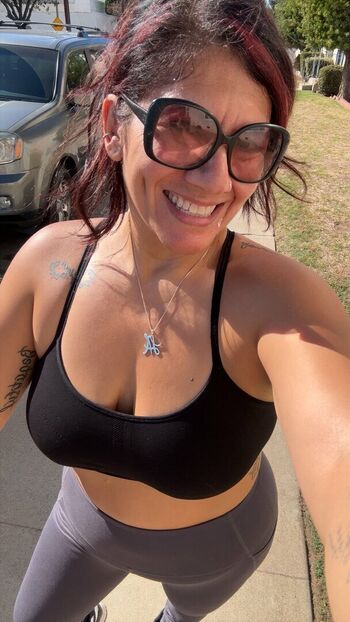 Jenny Simone