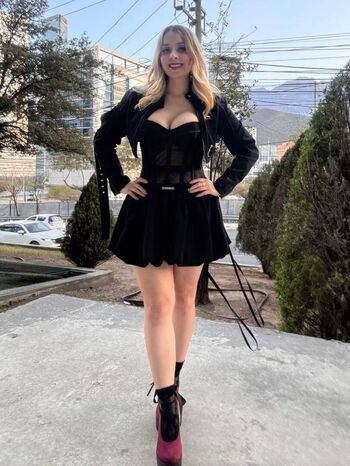 Full leaked Jezz angeles private onlyfans photo