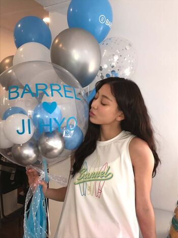 Full leaked Jihyo page private onlyfans photo
