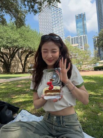 Full leaked Jihyo page private onlyfans photo