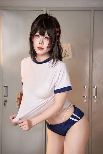 Full leaked Jiu yan page private onlyfans photo