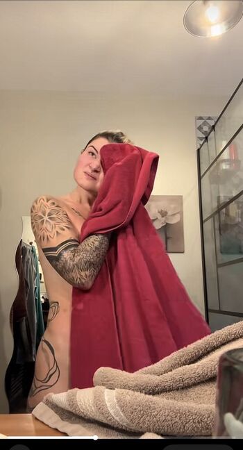 Full leaked Lavinia yakira/ private onlyfans photo