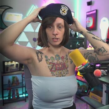 JoJosaysbreee