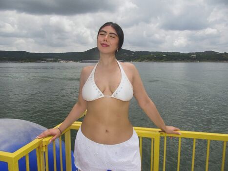 Full leaked Stephanie oustalet/ private onlyfans photo