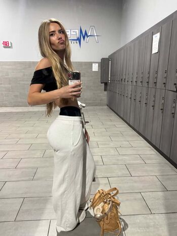 Full leaked Julia ernst page private onlyfans photo