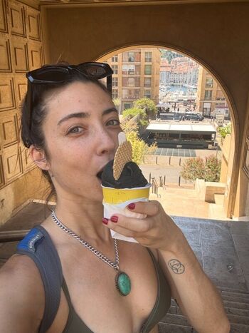 Júlia Oristanio