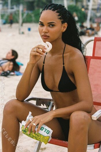 Full leaked Juliana nalu page private onlyfans photo