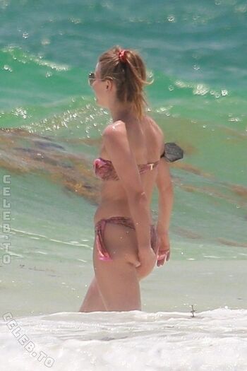 Full leaked Julianne hough page private onlyfans photo