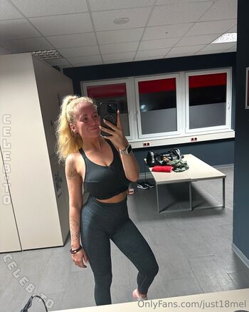 just18mel