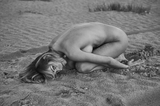 Justine Nicolas