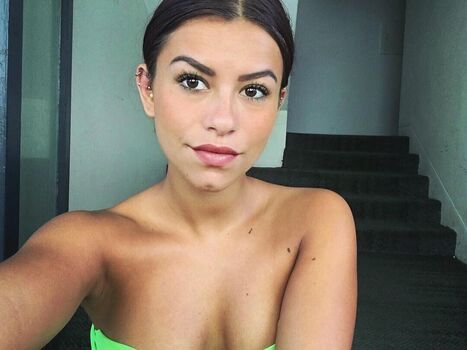 Justine Reine Marie
