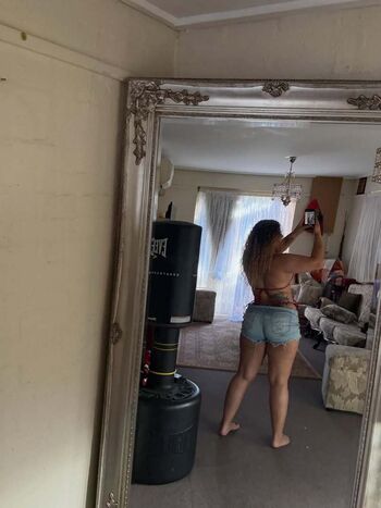 JustYeliz