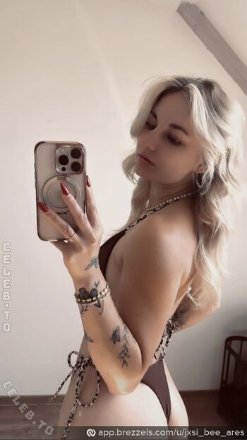 Full leaked Jxsi bee ares page private onlyfans photo