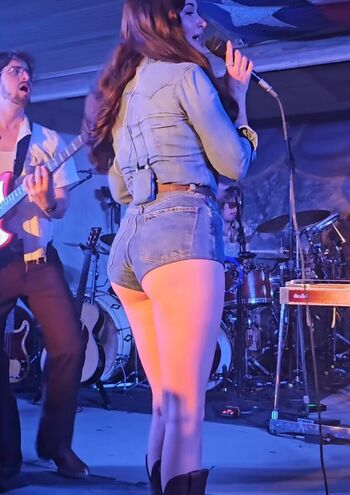 Full leaked Kacey musgraves page private onlyfans photo