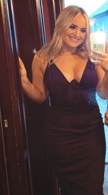 Full leaked Kaceymusgraves page private onlyfans photo