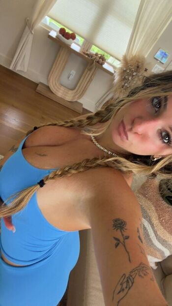 Kaitlyn Krems