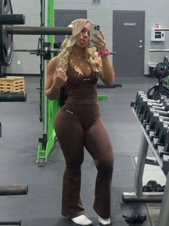 Kaleigh Kehrwecker