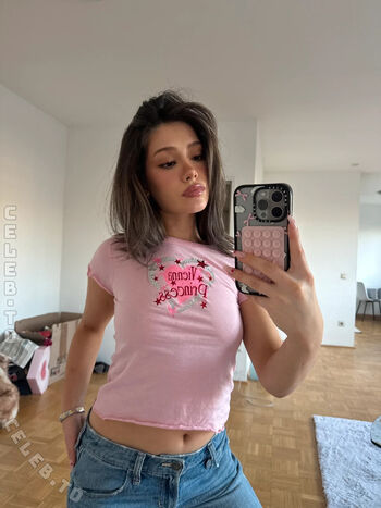 Full leaked Karina scherzer page private onlyfans photo
