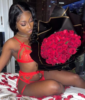 Full leaked Kay kay gray page private onlyfans photo