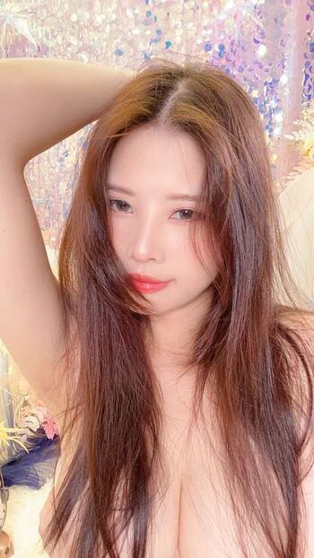 Kaya Huang