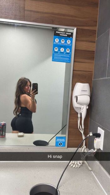 Kayla Manousselis