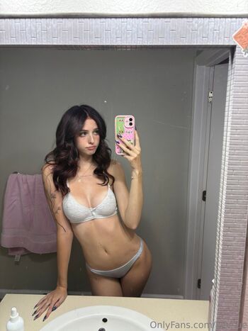 KeelySue