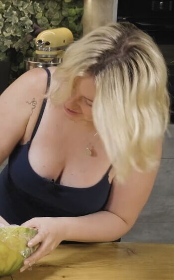 Full leaked Kristen stewart / private onlyfans photo