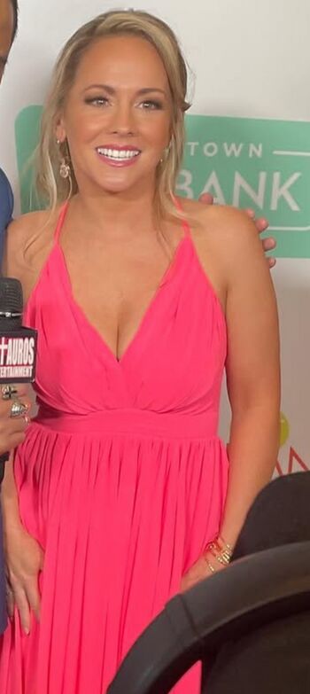 Kelly Stables