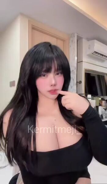 Full leaked Kermitmeji page private onlyfans photo