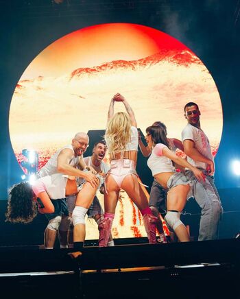 KeshaRose