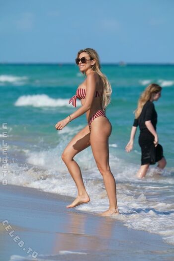 Khloe Terae